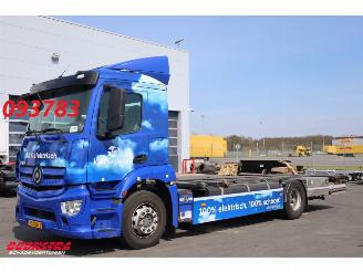 Käytettyjen trucks Mercedes Actros EMOS 1920 Electric 200kWh Full Air LBW 132.418 km! 2017/3