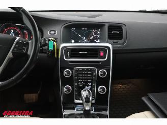 Volvo V-60 2.4 D6 Twin Engine Summum Schuifdak H/K Memory BiXenon Camera SHZ AHK picture 9