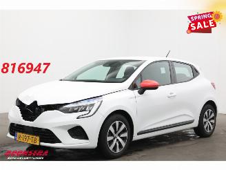 Coche accidentado Renault Clio 1.0 TCe 90 Equilibre Apple/Android LED Airco Cruise PDC 38.680 km! 2022/11