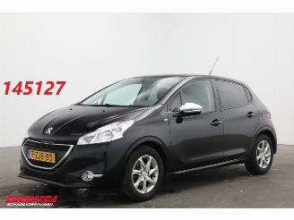uszkodzony samochody osobowe Peugeot 208 1.2 VTi Style 5-DRS Navi Airco Bluetooth Cruise AHK 162.109 km! 2015/1