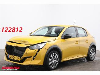 Voiture accidenté Peugeot e-208 EV Active 50 kWh APple/Android Navi Clima Cruise SHZ 2023/2