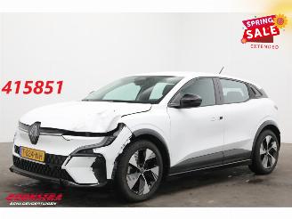 uszkodzony samochody osobowe Renault Mégane E-Tech EV60 Optimum Charge Equilibre Fahrbereit LED ACC Apple/Android Camera PDC 2023/7
