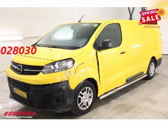skadebil bedrijf Opel Vivaro-e L3H1 Edition 50 kWh Navi Airco Cruise PDC 2022/6