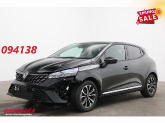 uszkodzony samochody osobowe Renault Clio 1.6 E-Tech Full Hybrid 145 LED Navi Clima Cruise Camera LRHZ SHZ 12.631 km! 2024/8