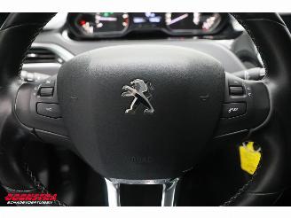 Peugeot 208 1.2 PT BlueLease Allure Navi Clima Cruise PDC Apple/Android picture 15