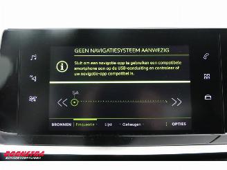 Peugeot 208 1.2 PureTech Allure Bluetooth Clima Cruise PDC picture 22
