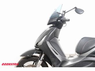Piaggio  350 Beverly Sport ABS picture 10