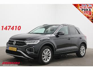 krockskadad bil auto Volkswagen T-Roc 1.0 TSI Life Virtual ACC Apple/Android Camera 24.136 km! 2024/4