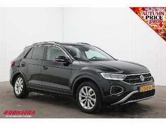Volkswagen T-Roc 1.0 TSI Life Virtual ACC Apple/Android Camera 24.136 km! picture 2