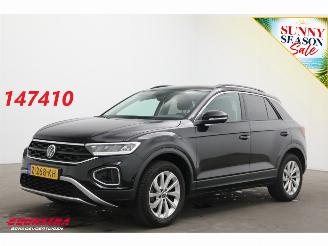 uszkodzony samochody osobowe Volkswagen T-Roc 1.0 TSI Life Virtual ACC Apple/Android Camera 24.136 km! 2024/4