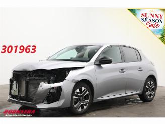 Schadeauto Peugeot 208 1.2 PureTech 100 Allure Navi Clima Cruise PDC 2025/2