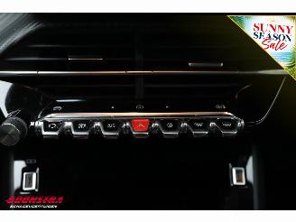Peugeot 208 1.2 PureTech 100 Allure Navi Clima Cruise PDC picture 23