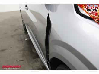 Peugeot 208 1.2 PureTech 100 Allure Navi Clima Cruise PDC picture 13