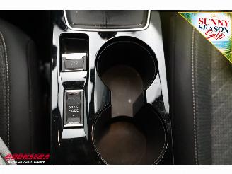 Peugeot 208 1.2 PureTech 100 Allure Navi Clima Cruise PDC picture 24