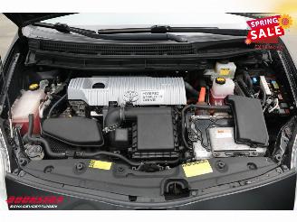 Toyota Prius 1.8 Dynamic Solar Schuifdak HUD Cruise Camera picture 5