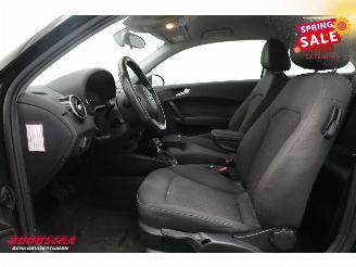 Audi A1 1.4 TDI Aut. Adrenalin Airco Cruise Bluetooth picture 12