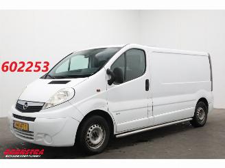 Opel Vivaro 2.0 CDTI L2-H1 Airco AHK Getriebeproblem picture 1
