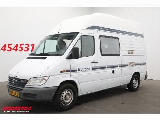 krockskadad bil camper La Strada  Regent L 316 CDI Aut. Luifel Cruise PDC AHK 168.475 km! 2002/10