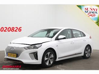 Unfallwagen Hyundai Ioniq Comfort EV Infinity ACC Navi Clima Camera 2017/12