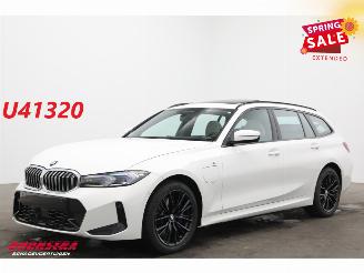 Schadeauto BMW 3-serie Touring 330e M-Sport Pano LED ACC H/K Memory 360° AHK 2024/12