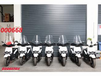 Ocazii scootere Silence  S02 5.6kWh **7x / 7Stück** 45 km/h Mail/Post 2021/12