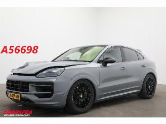 skadebil auto Porsche Cayenne 3.0 E-Hybrid Pano Sport Chrono PDLS+ PASM Bose 360° 2023/10