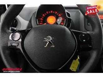 Peugeot 108 1.0 e-VTi Active Airco Bluetooth picture 15