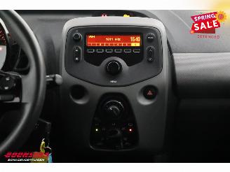Peugeot 108 1.0 e-VTi Active Airco Bluetooth picture 11
