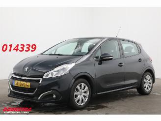 škoda osobní automobily Peugeot 208 1.2 PureTech Blue Lease Navi Airco Cruise 138.531 km! 2018/3