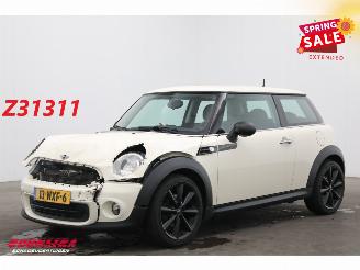 Damaged car Mini Mini 1.6 One MINIMALIST Business Line Navi Clima Cruise 109.776 km! 2010/12