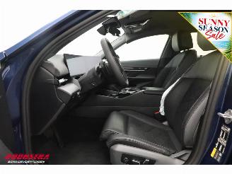 BMW 5-serie 530e LED ACC Leder Memory Ventilatie Camera SHZ picture 21