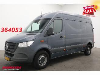 Vaurioauto  commercial vehicles Mercedes eSprinter Sprinter 312 L2-H2 47 kWh Airco Camera SHZ 2021/7