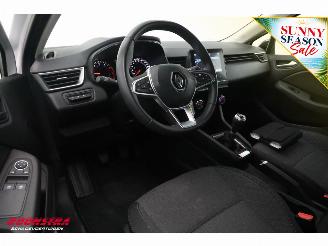 Renault Clio 1.0 TCe 90 Equilibre Navi Airco Cruise picture 16