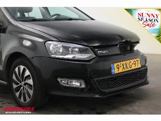 Volkswagen Polo 1.4 TDI BlueMotion 5-DRS Bluetooth Airco Cruise picture 5