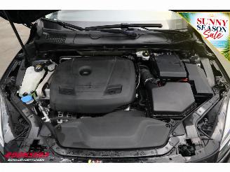 Volvo V-40 1.5 T2 Aut. Momentum LED Navi Clima Cruise SHZ PDC picture 8