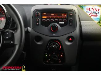 Peugeot 108 1.0 e-VTi Active 5-DRS Airco Bluetooth 137.303 km! picture 15