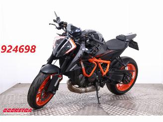 krockskadad bil motor KTM 1290 Super Duke R ABS LED Austin Racing Quickshift 2020/6