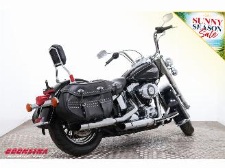 Harley-Davidson  FLSTC Heritage Softail Classic picture 3