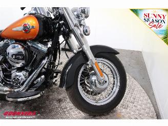 Harley-Davidson  FLSTC Heritage Softail Classic 9.619 Mijl! picture 9