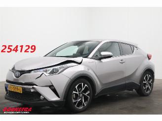 krockskadad bil auto Toyota C-HR 1.8 Hybrid Dynamic Navi Clima Cruise Camera SHZ AHK 2019/1