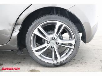 Mazda 2 1.5 Skyactiv-G TS Bluetooth Airco Cruise SHZ picture 8