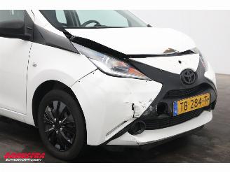 Toyota Aygo 1.0 VVT-i x-fun Bluetooth Airco Cruise picture 6