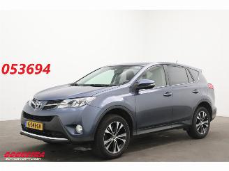 skadebil auto Toyota Rav-4 2.0 Style 4WD Aut. Navi Clima Cruise AHK 2014/7