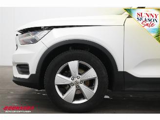 Volvo XC40 1.5 T2 Momentum Core LED Apple/Android Cruise PDC picture 17