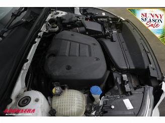 Volvo XC40 1.5 T2 Momentum Core LED Apple/Android Cruise PDC picture 13
