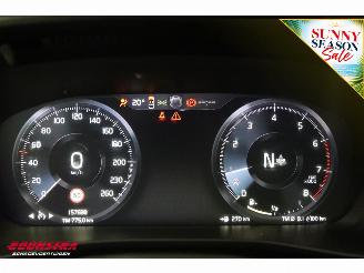 Volvo XC40 1.5 T2 Momentum Core LED Apple/Android Cruise PDC picture 25