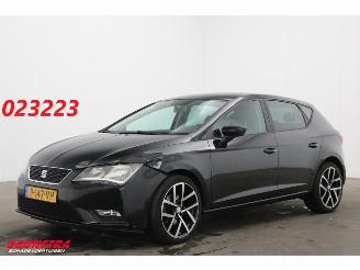 Damaged car Seat Leon 1.2 TSI Reference Airco Bluetooth Cruise SHZ PDC 2013/11