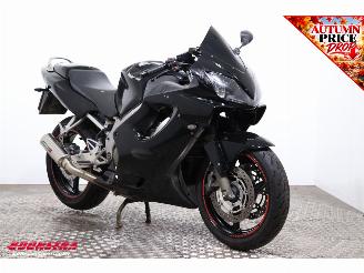 Honda  CBR 600F Dominator picture 2