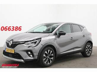 Schadeauto Renault Captur 1.6 E-Tech PHEV 160 techno LED ACC Apple/Android Camera 2023/8