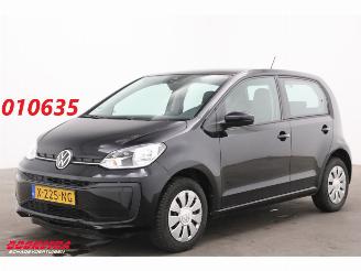 Schadeauto Volkswagen Up! 1.0 5-DRS Airco Bluetooth 47.321 km! 2024/1